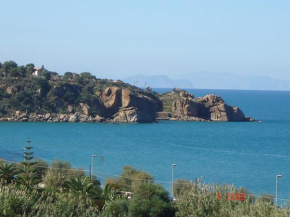 Гостиница Holidays Cefalù  Чефалу